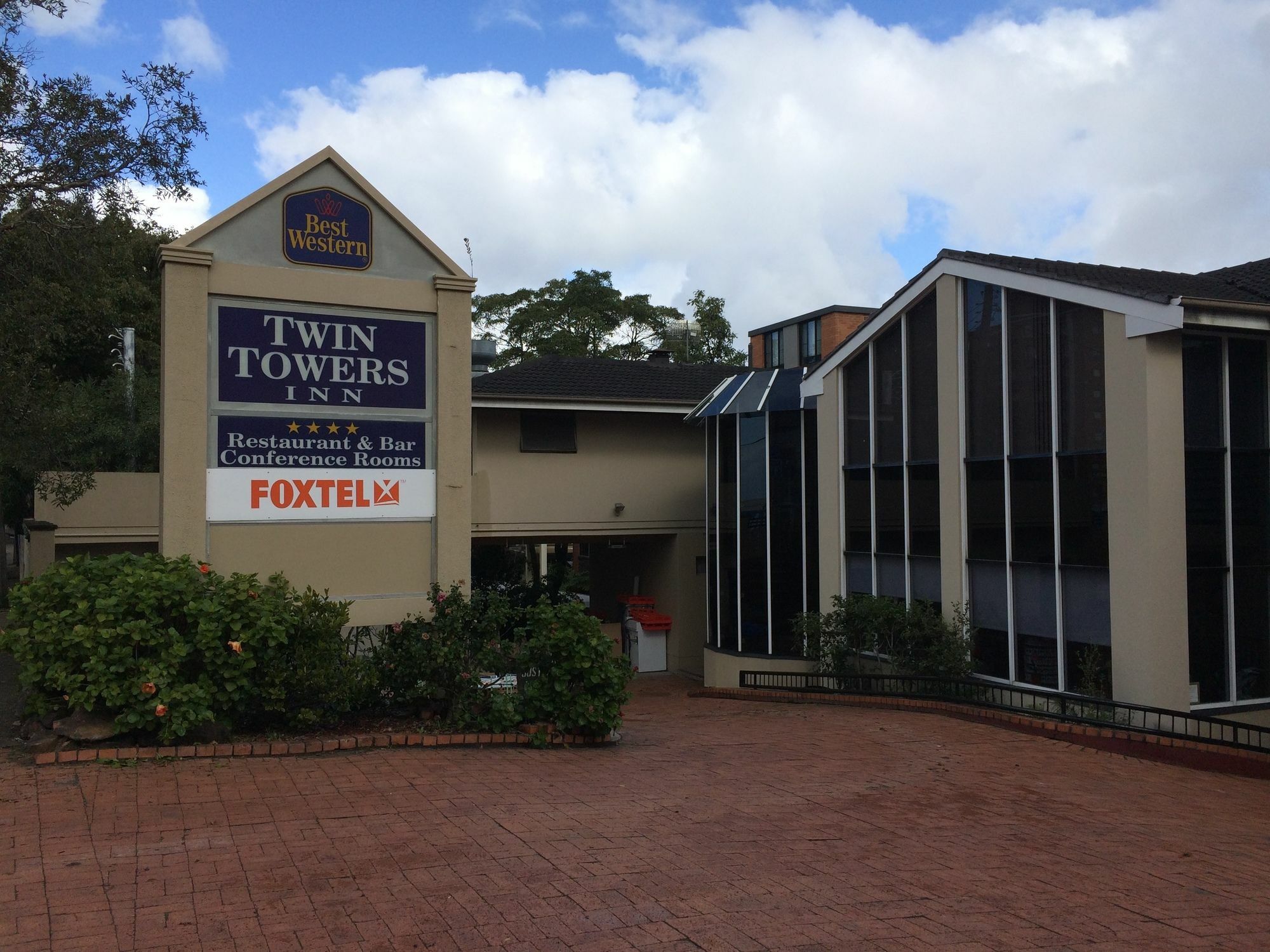 Twin Towers Inn Sydney Zewnętrze zdjęcie